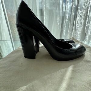 STUART WEITZMAN Black Pumps 'NEW' - US 7  (EU 37.5)